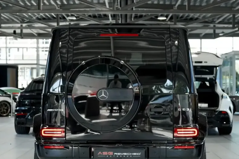 Mercedes-Benz G 63 AMG (Clasa G) din 2025 cu 16.500 km - oferta MER229746 - foto 8