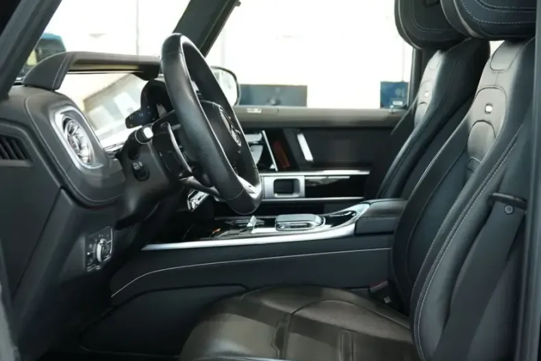 Mercedes-Benz G 63 AMG (Clasa G) din 2025 cu 16.500 km - oferta MER229746 - foto 27
