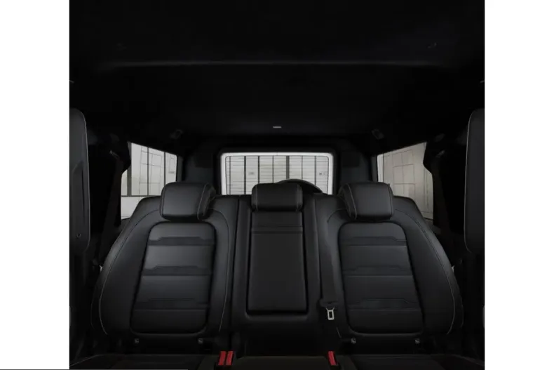 Mercedes-Benz G 63 AMG (Clasa G) din 2025 cu 18.122 km - oferta MER229748 - foto 14
