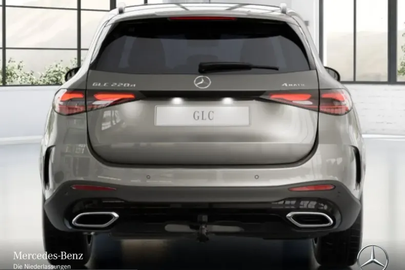Mercedes-Benz GLC 220 (Clasa GLC) din 2023 cu 73.042 km - oferta MER229749 - foto 6