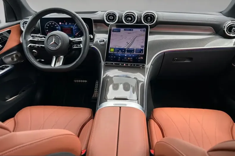 Mercedes-Benz GLC 300 (Clasa GLC) din 2022 cu 10.509 km - oferta MER229755 - foto 11