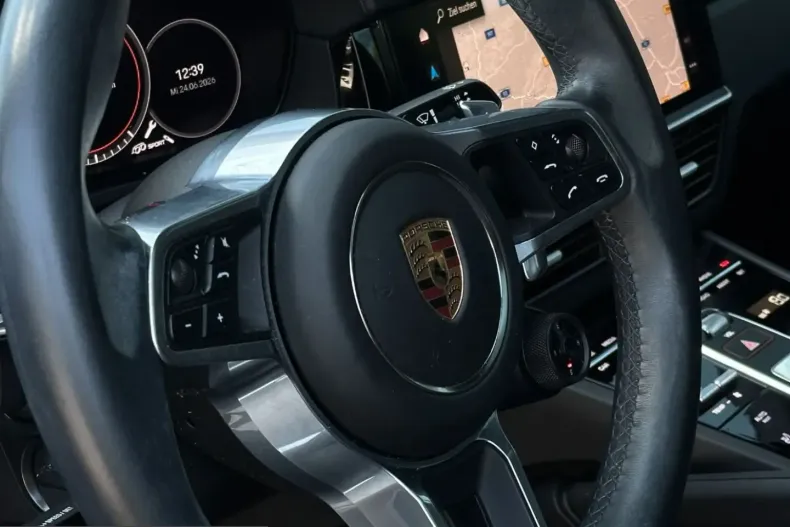 Porsche Cayenne din 2022 cu 33.000 km - oferta POR229757 - foto 12
