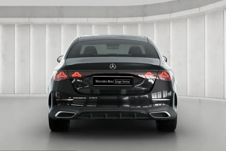 Mercedes-Benz E 220 (Clasa E) din 2025 cu 18.202 km - oferta MER229758 - foto 3