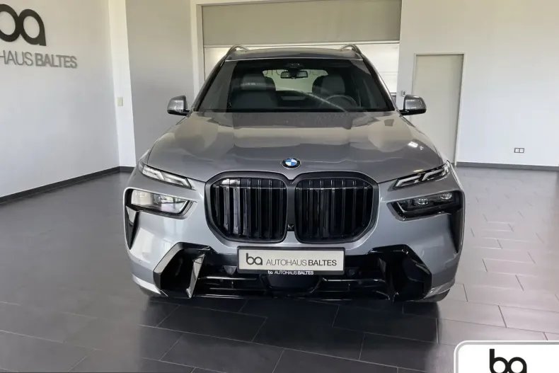 BMW X7 (Seria X) din 2025 cu 14.100 km - oferta BMW229775 - foto 2