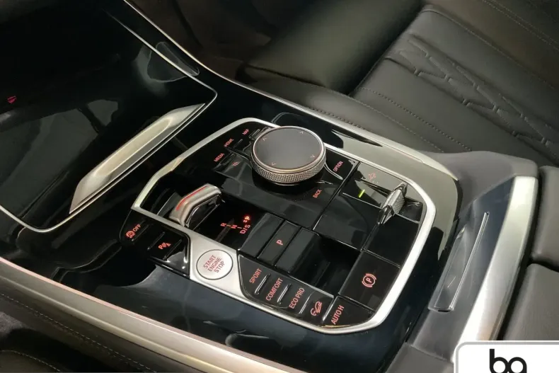 BMW X7 (Seria X) din 2025 cu 14.100 km - oferta BMW229775 - foto 11