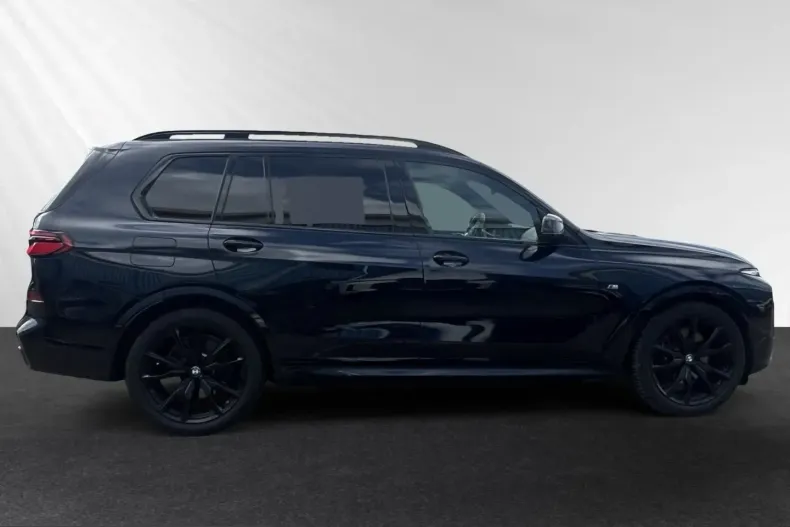 BMW X7 (Seria X) din 2025 cu 25.296 km - oferta BMW229776 - foto 2