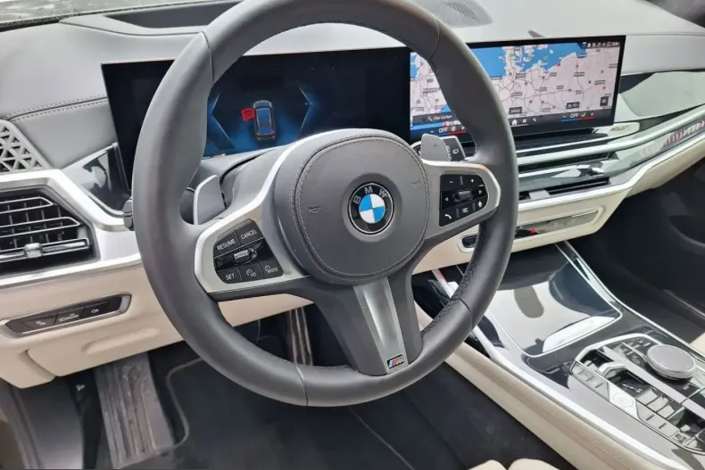 BMW X7 (Seria X) din 2025 cu 24.990 km - oferta BMW229777 - foto 14