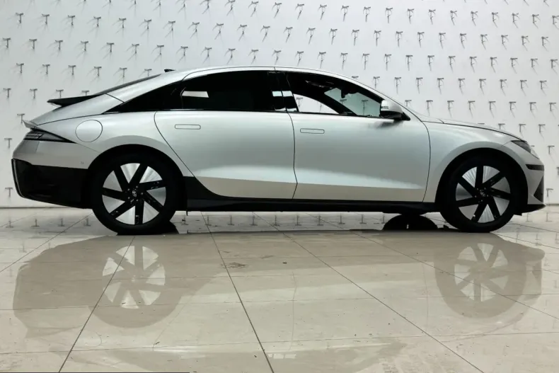 Hyundai IONIQ 6 din 2024 cu 30.808 km - oferta HYU229778 - foto 5