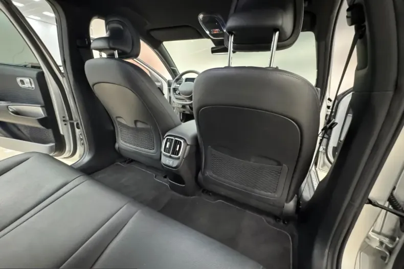 Hyundai IONIQ 6 din 2024 cu 30.808 km - oferta HYU229778 - foto 21