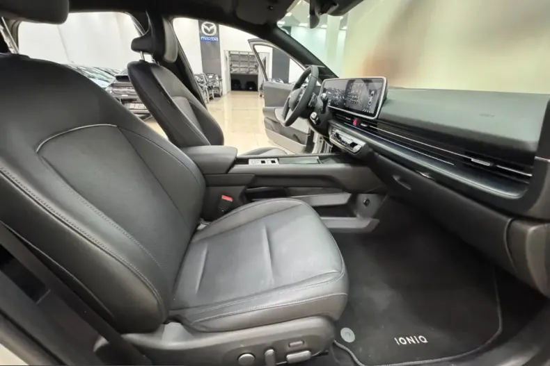 Hyundai IONIQ 6 din 2024 cu 30.808 km - oferta HYU229778 - foto 43