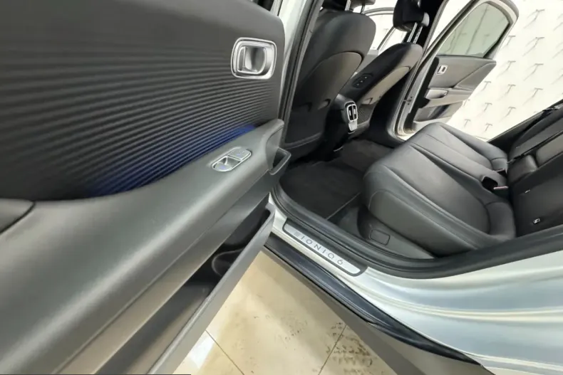 Hyundai IONIQ 6 din 2024 cu 30.808 km - oferta HYU229778 - foto 46
