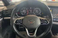 Volkswagen Touareg din 2022 cu 40.591 km - oferta VOL229781 - foto 17