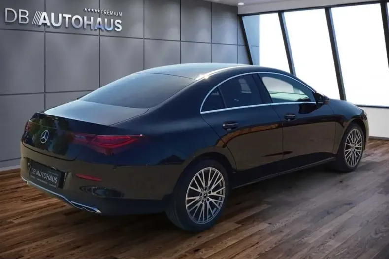 Mercedes-Benz CLA 180 (Clasa CLA) din 2024 cu 50.947 km - oferta MER229783 - foto 4