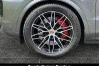 Porsche Cayenne din 2025 cu 25.800 km - oferta POR229788 - foto 14