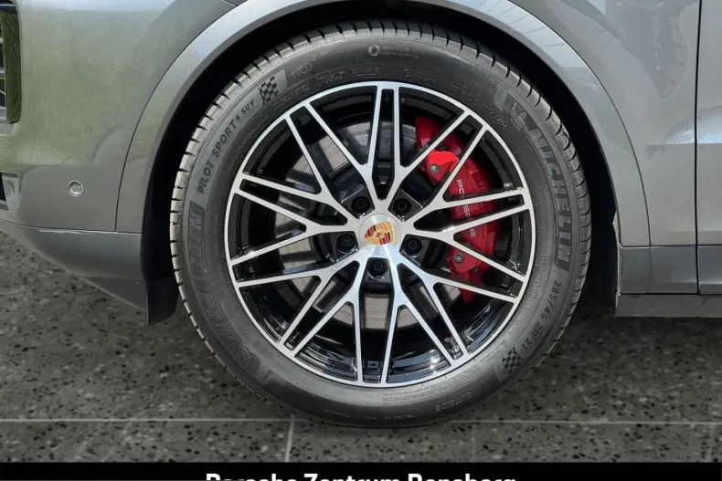 Porsche Cayenne din 2025 cu 25.800 km - oferta POR229788 - foto 14