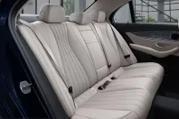 Mercedes-Benz E 300 (Clasa E) din 2022 cu 39.987 km - oferta MER229789 - foto 11