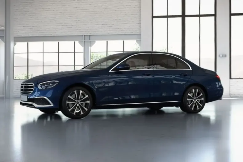 Mercedes-Benz E 300 (Clasa E) din 2022 cu 39.987 km - oferta MER229789 - foto 14