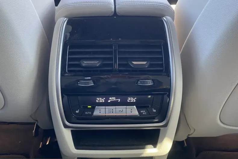 BMW X6 (Seria X) din 2025 cu 28.790 km - oferta BMW229793 - foto 16