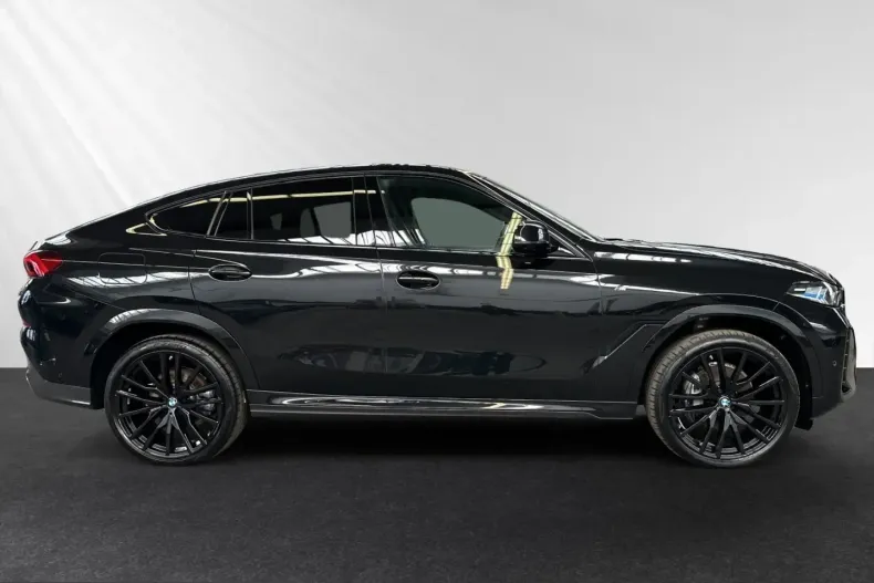 BMW X6 (Seria X) din 2025 cu 7.782 km - oferta BMW229794 - foto 2