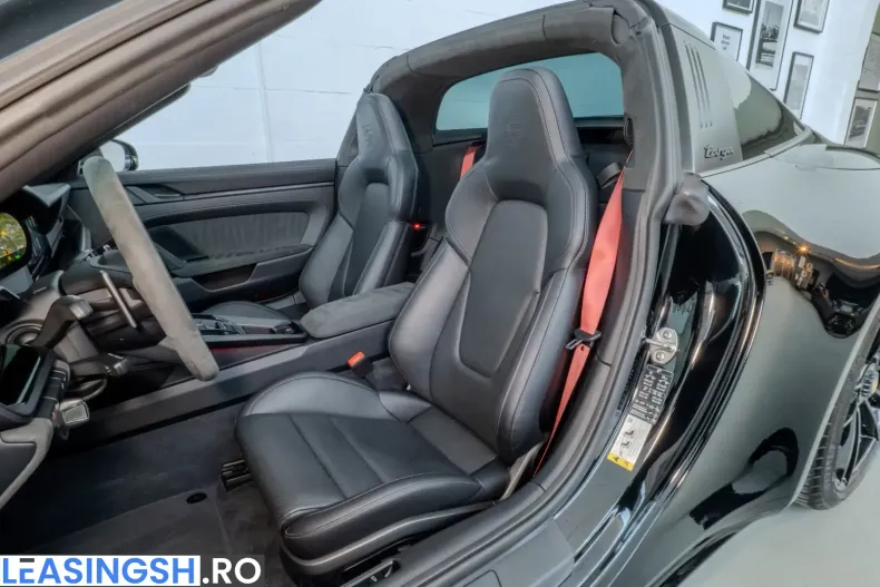 Porsche 992 din 2024 cu 23.800 km - oferta POR229796 - foto 28