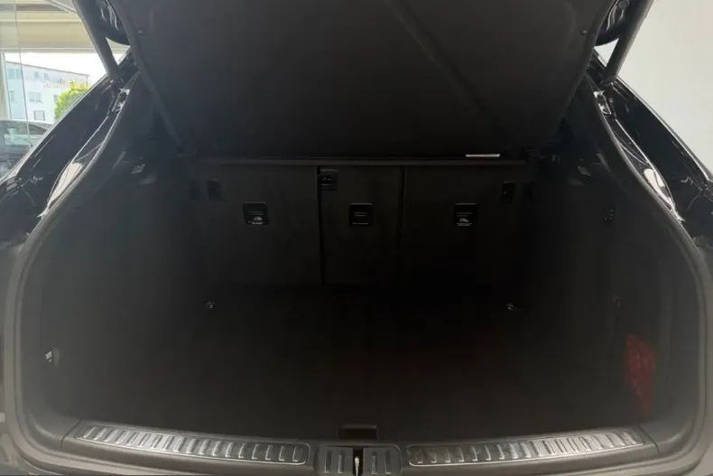 Porsche Macan din 2021 cu 69.574 km - oferta POR229797 - foto 12