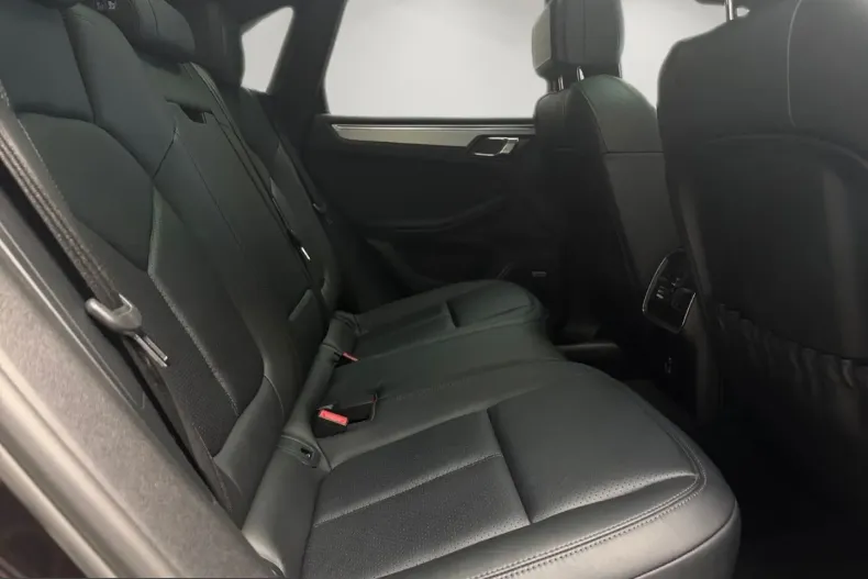 Porsche Macan din 2021 cu 69.574 km - oferta POR229797 - foto 13
