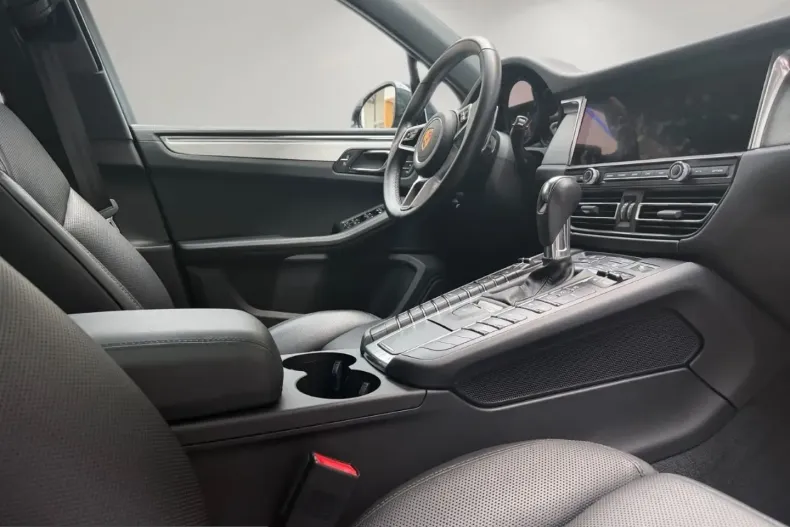 Porsche Macan din 2021 cu 69.574 km - oferta POR229797 - foto 14