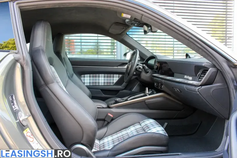 Porsche 992 din 2025 cu 12.300 km - oferta POR229798 - foto 17