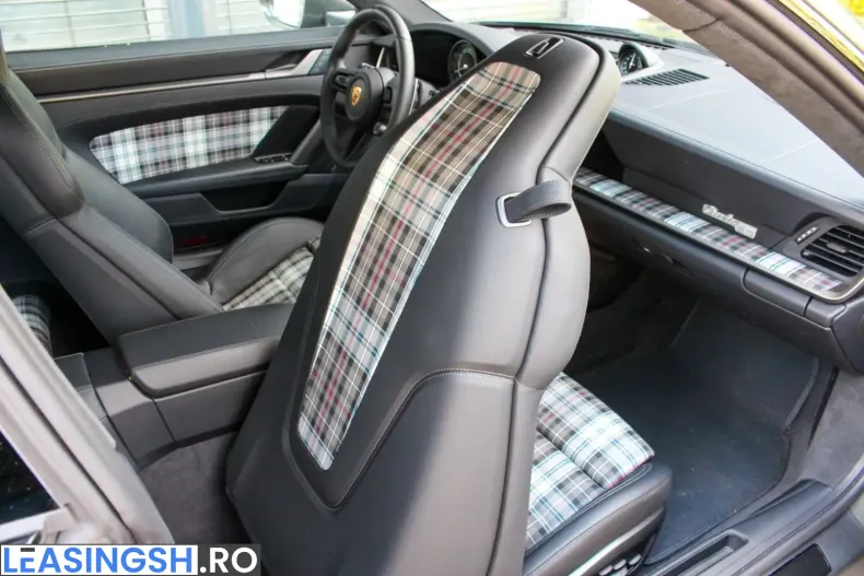 Porsche 992 din 2025 cu 12.300 km - oferta POR229798 - foto 19