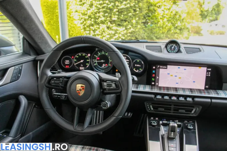 Porsche 992 din 2025 cu 12.300 km - oferta POR229798 - foto 22