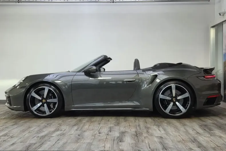 Porsche 992 din 2023 cu 16.850 km - oferta POR229804 - foto 4