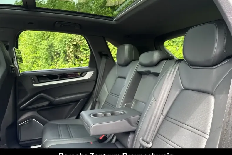 Porsche Cayenne din 2024 cu 22.899 km - oferta POR229809 - foto 15