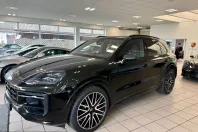 Porsche Cayenne din 2025 cu 12.881 km - oferta POR229810 - foto 2