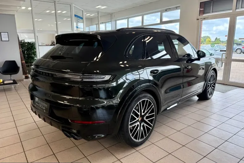 Porsche Cayenne din 2025 cu 12.881 km - oferta POR229810 - foto 5