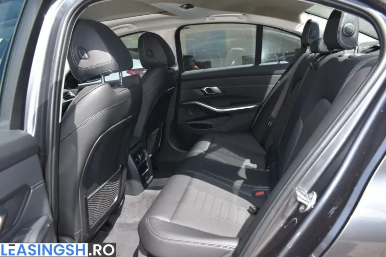 BMW 320 (Seria 3) din 2022 cu 77.950 km - oferta BMW229818 - foto 8