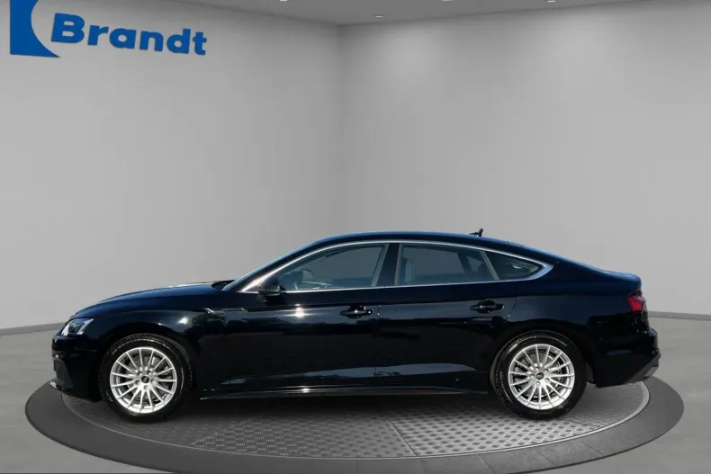 Audi A5 din 2022 cu 55.200 km - oferta AUD229823 - foto 2