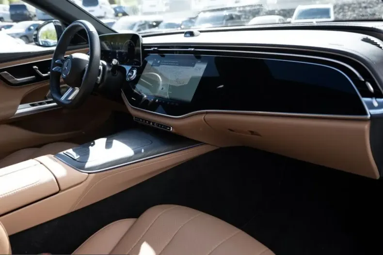 Mercedes-Benz E 200 (Clasa E) din 2025 cu 11.077 km - oferta MER229826 - foto 3