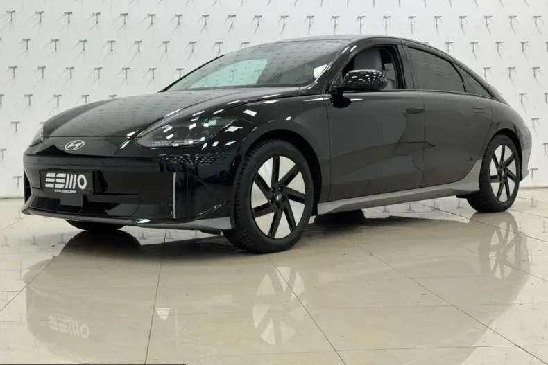 Hyundai IONIQ 6 din 2024 cu 15.855 km - oferta HYU229828 - foto 1