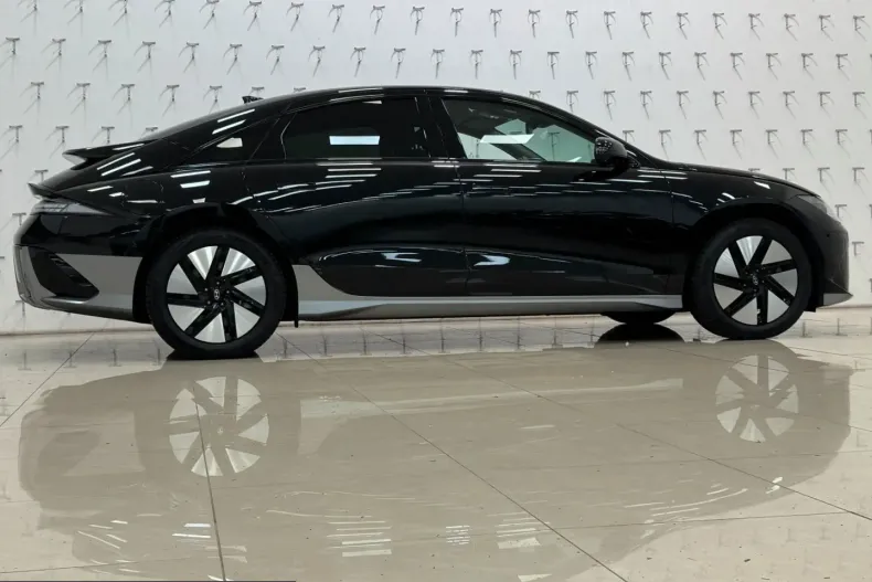 Hyundai IONIQ 6 din 2024 cu 15.855 km - oferta HYU229828 - foto 5