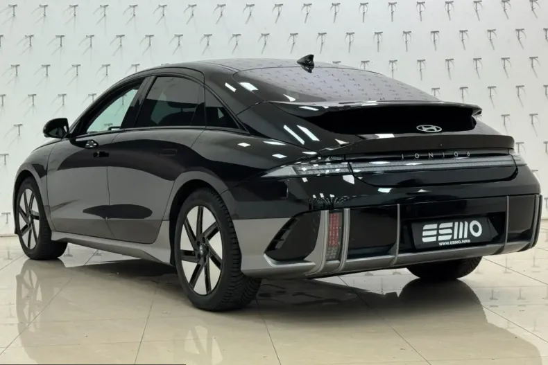 Hyundai IONIQ 6 din 2024 cu 15.855 km - oferta HYU229828 - foto 9