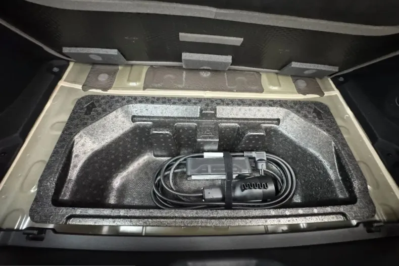 Hyundai IONIQ 6 din 2024 cu 15.855 km - oferta HYU229828 - foto 47