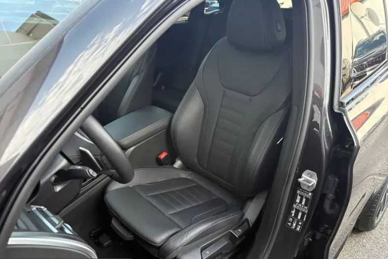 BMW X4 (Seria X) din 2025 cu 24.800 km - oferta BMW229829 - foto 10