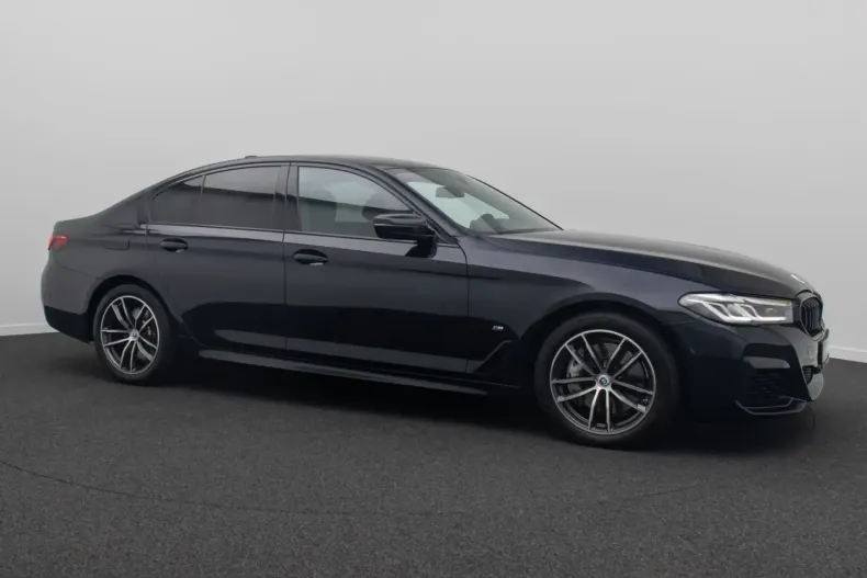 BMW 540 (Seria 5) din 2022 cu 51.595 km - oferta BMW229839 - foto 4