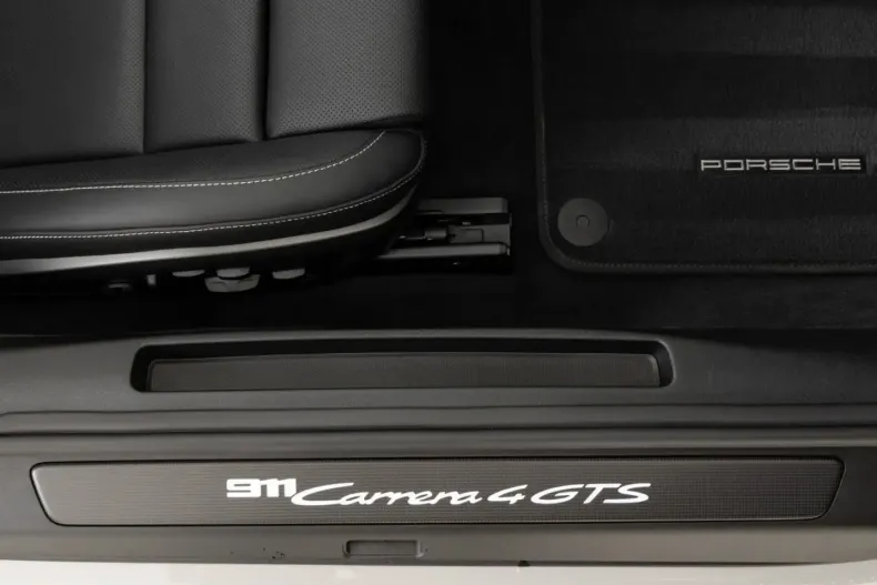 Porsche 992 din 2025 cu 7.302 km - oferta POR229844 - foto 25