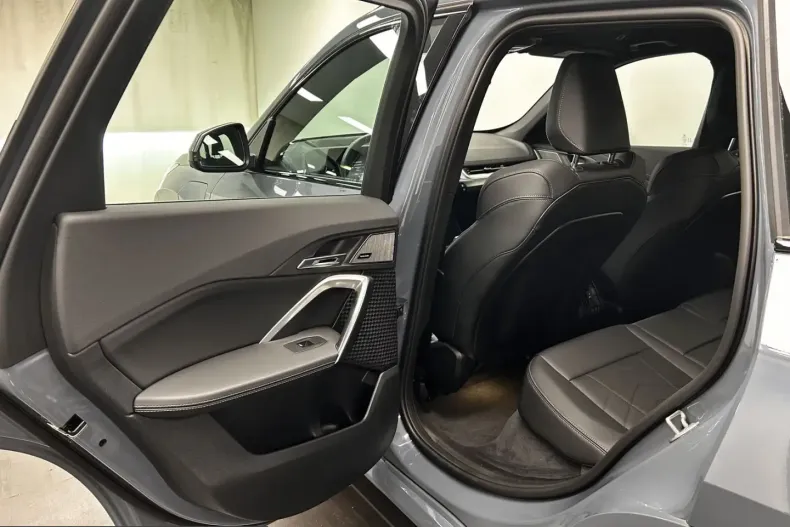 BMW X1 (Seria X) din 2025 cu 12.743 km - oferta BMW229847 - foto 13
