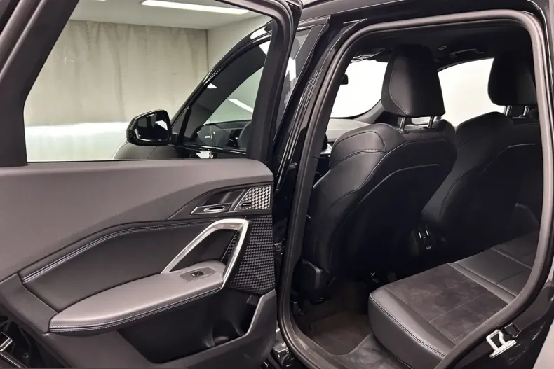 BMW X1 (Seria X) din 2025 cu 10.919 km - oferta BMW229849 - foto 12