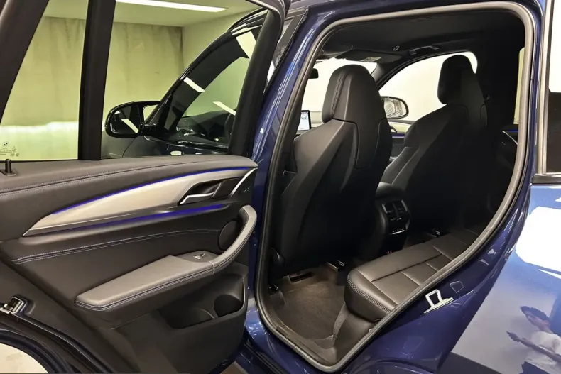 BMW X3 (Seria X) din 2023 cu 8.515 km - oferta BMW229851 - foto 13