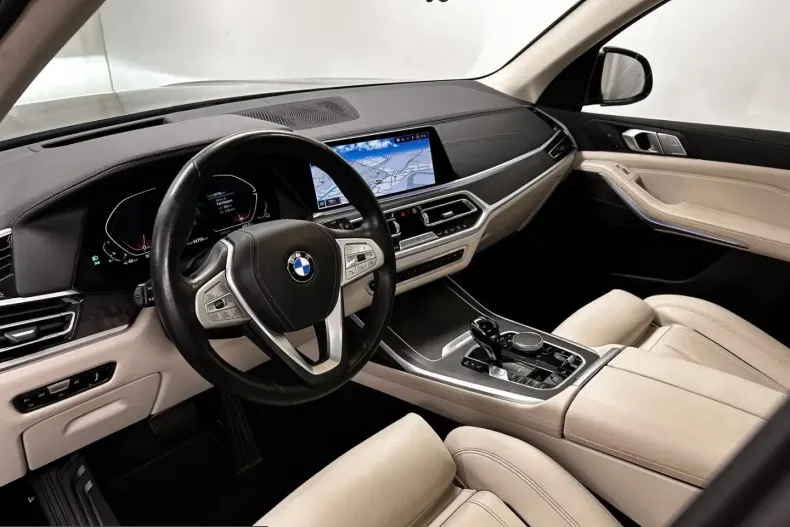 BMW X7 (Seria X) din 2022 cu 64.755 km - oferta BMW229852 - foto 41