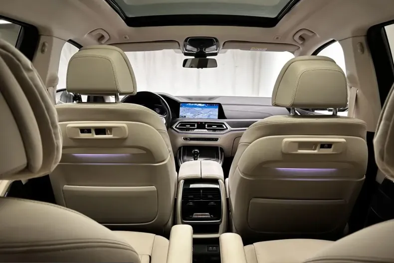 BMW X7 (Seria X) din 2022 cu 64.755 km - oferta BMW229852 - foto 47