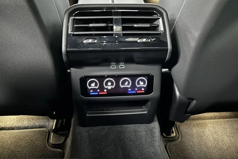 BMW 520 (Seria 5) din 2025 cu 8.285 km - oferta BMW229854 - foto 19